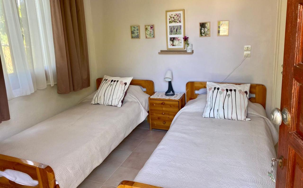 Pitsa'S Rooms Tsonia Εξωτερικό φωτογραφία